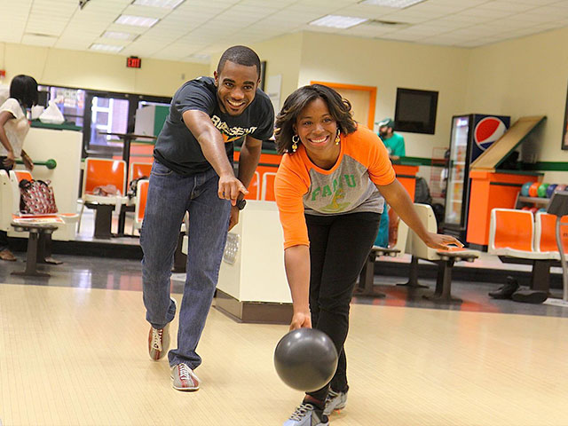 University students bowling