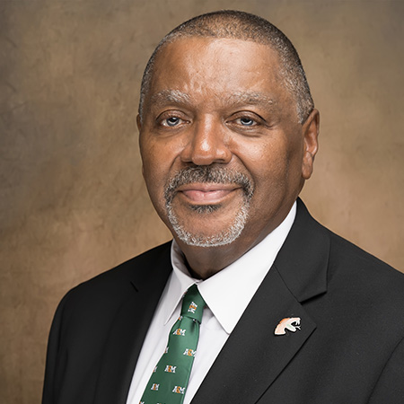 Dr. Erick Akins
