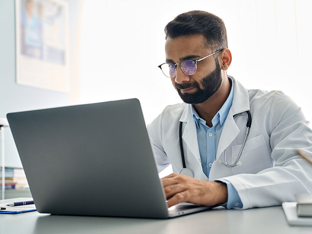 Nurse taking online course