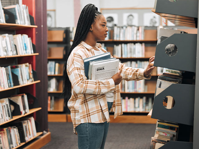 Student in library