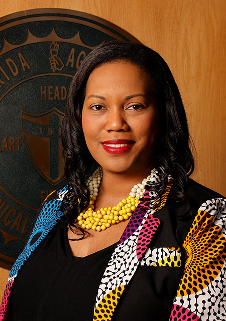 Terrisa Brown Headshot