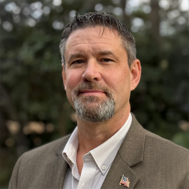 Dr. Lee C. Bushong